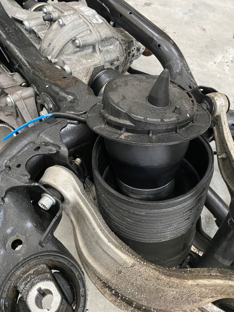 фото №9, Audi sq7 4m підвіска задня повний