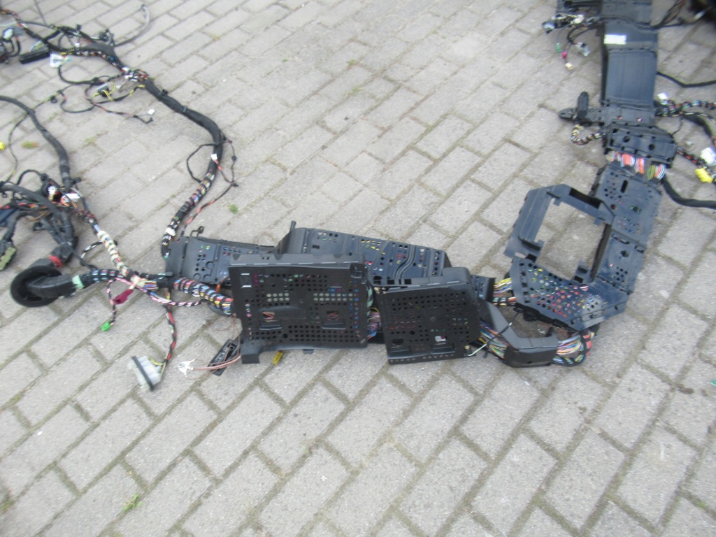 фото №8, Mercedes glc suv w253 електропроводка джгут салону комплектна 6.3 amg