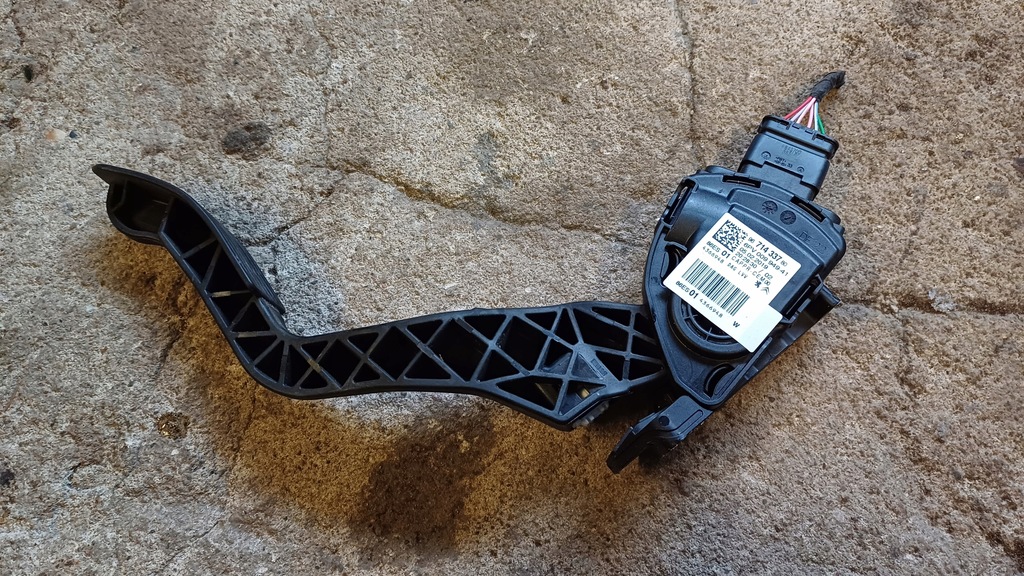 фото №1, Citroen c4 cactus педаль газу 9671433780