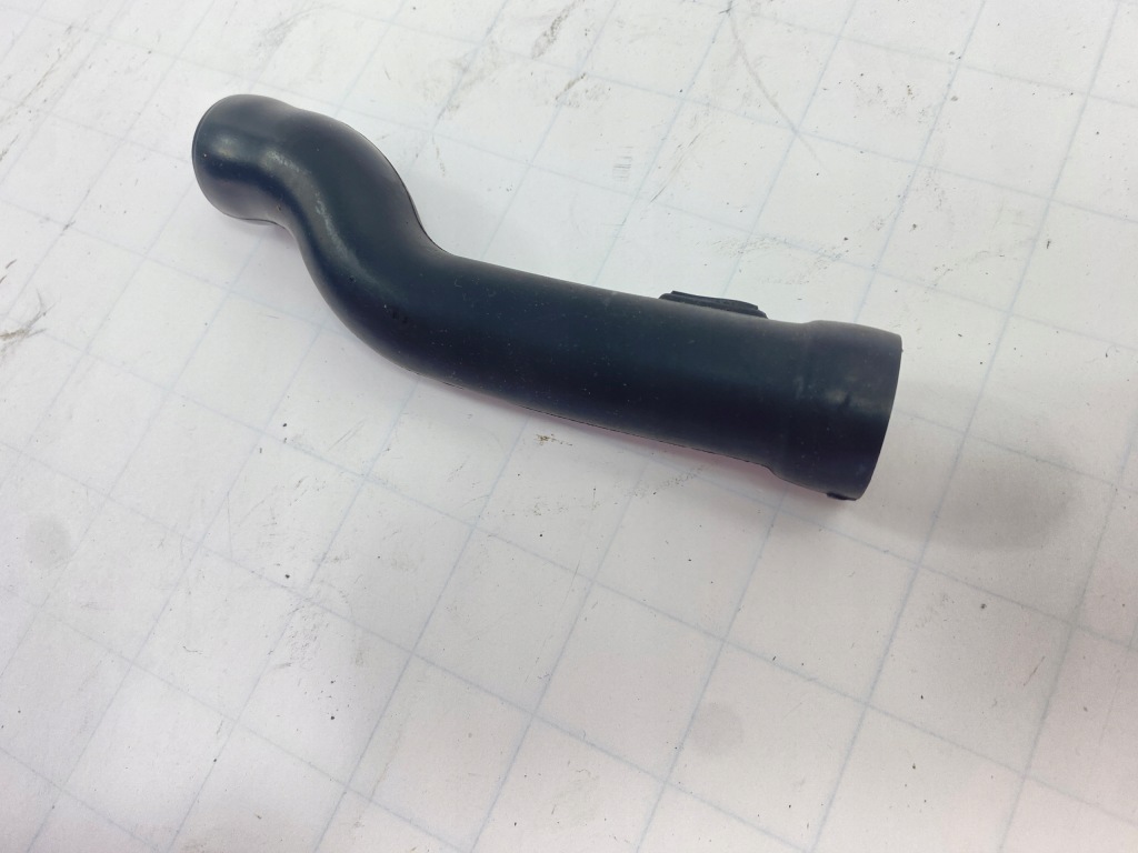 Вентиляція картера шланг вентиляційний оригінал mercedes w124 m111 1110180182 Київ