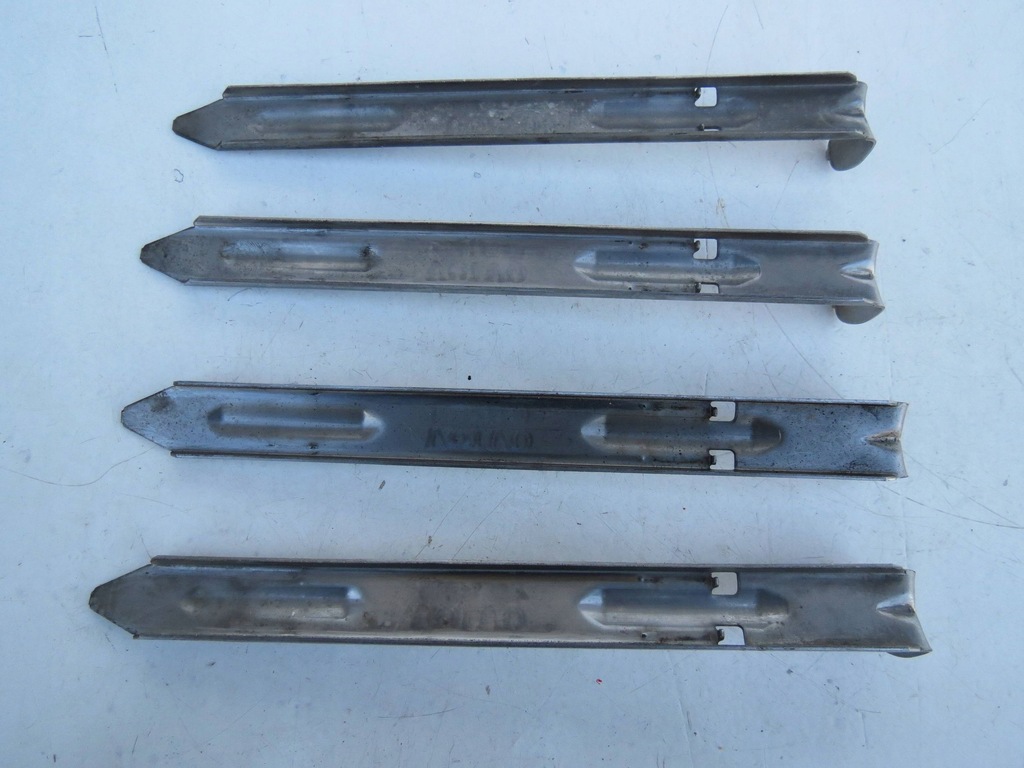 фото №1, Кронштейн кронштейн лампы volvo s80 ii 30678340