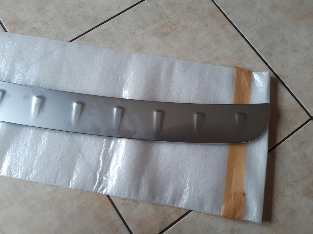 фото №3, Молдинг бампера задня - mercedes b klasa w247 - nowa