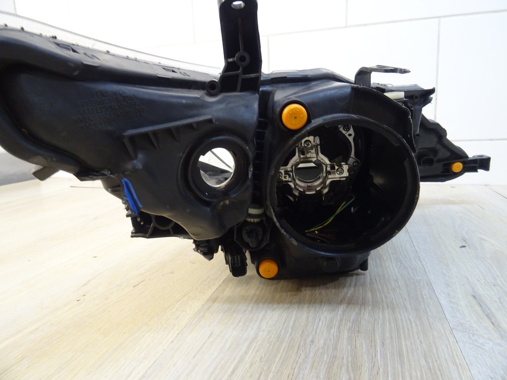 фото №11, Toyota auris ii e18 лампа левая перед передняя 81150-02e40 llu