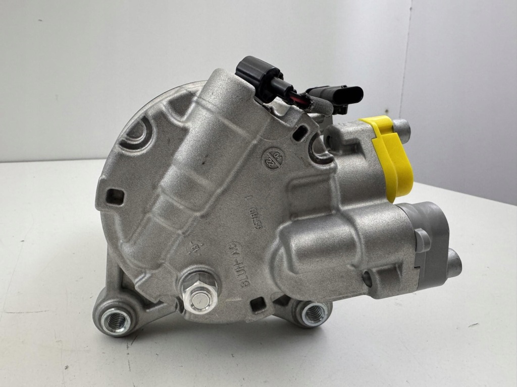 Bmw f48 f45 f10 mini f56 f57 компресор кондиціонера 9295050 в Україні