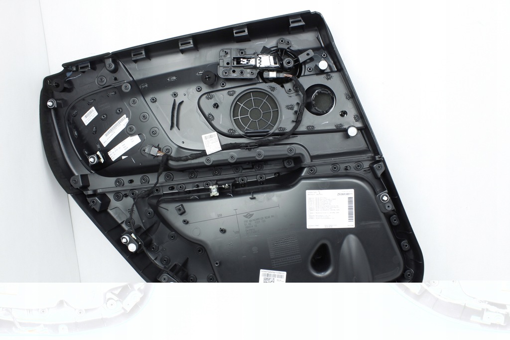 фото №3, Обшивка двері правий задня alcantara mini f60 lci