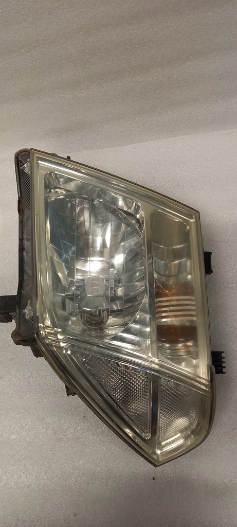 фото №1, Лампа передняя левая nissan navara