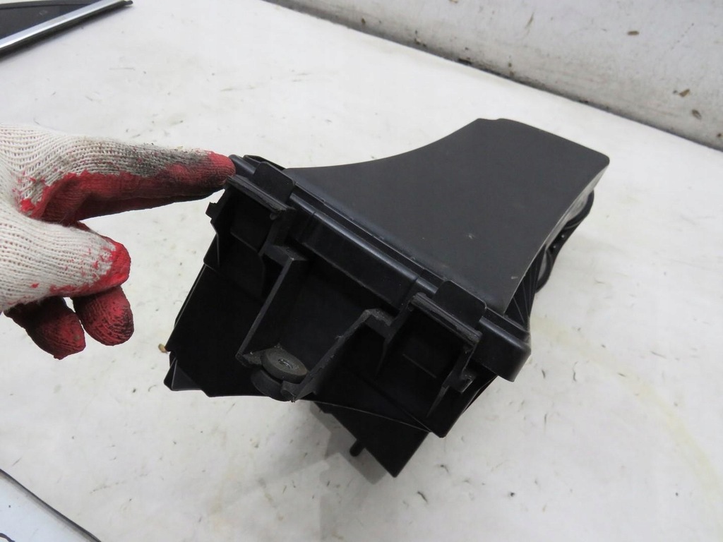 фото №4, Корпус фільтра повітря jaguar xj x351 3.0 d