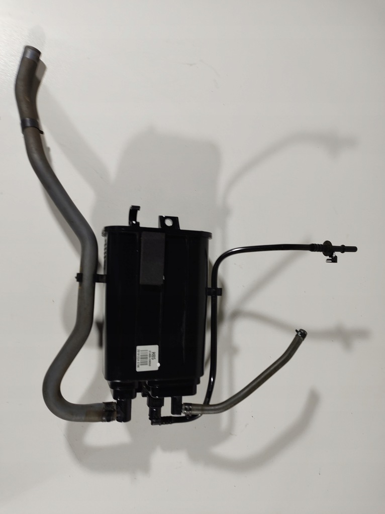 фото №6, Kia stonic 17- фильтр угольный топлива