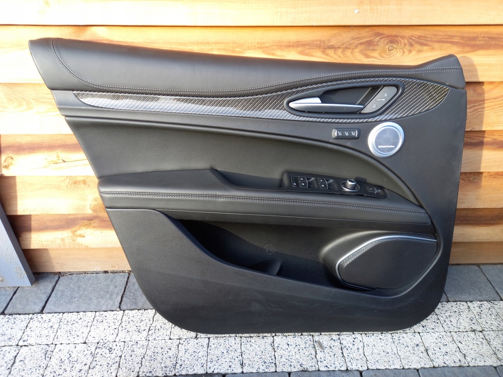 фото №5, Alfa romeo stelvio qv сидіння середина заднє сидіння карбон