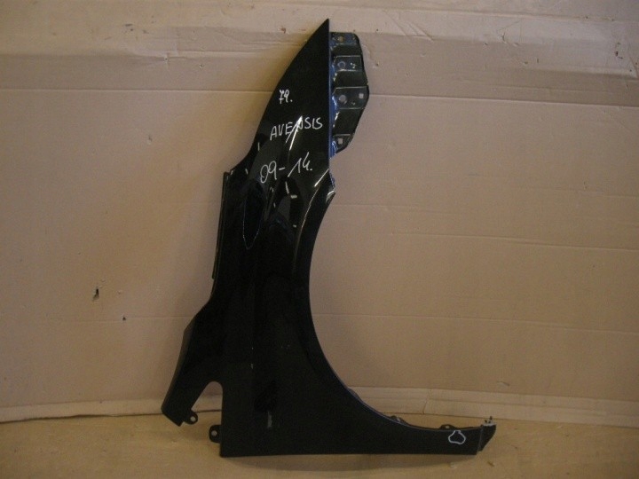 фото №1, Toyota avensis 2009 крила правий перед