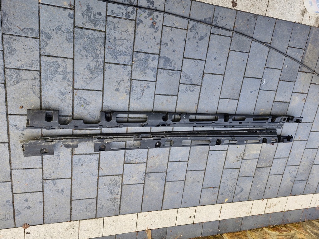 фото №8, Mercedes gle w166 amg накладка порог молдинг порог направляющая левая правая 996