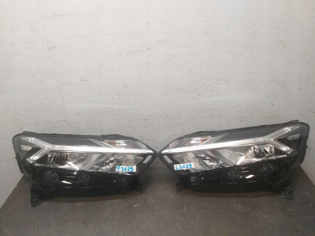 фото №1, Лампа лампи перед dacia sandero iii 3 led ліва права