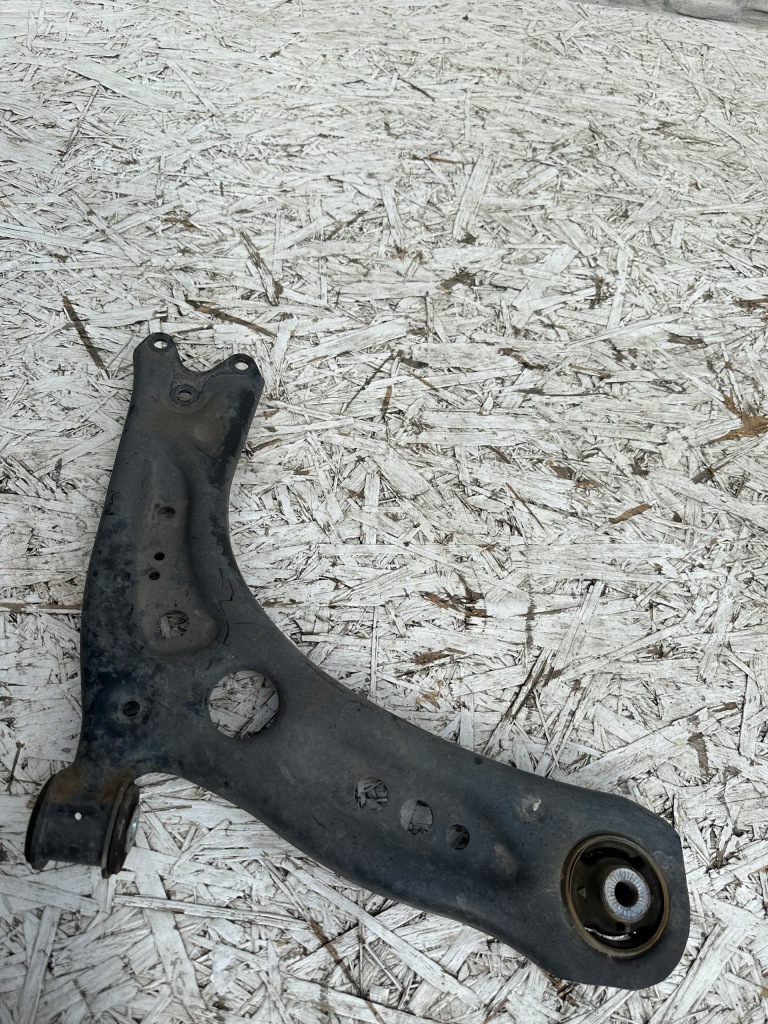 фото №1, Leon iii lift golf vii важіль правий перед 5q0407152l