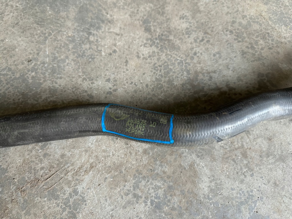 Mini cooper r56 пабтрубок  труба воды 163835 Доставка