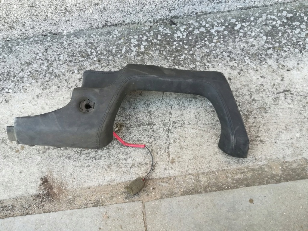 фото №1, Ferrari 458 f142 italia захист консолі панель приладів оббивка 82537400 оригінал