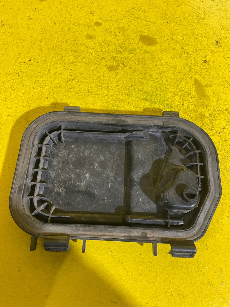 фото №7, Audi a6 c6 - крышка крышка лампы 16016300l