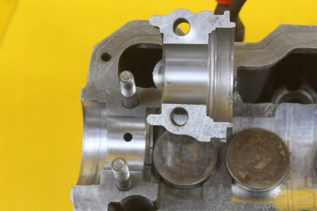 Головка двигателя vw transporter t4 caravelle multivan 2.4 d aab 074103373 Доставка