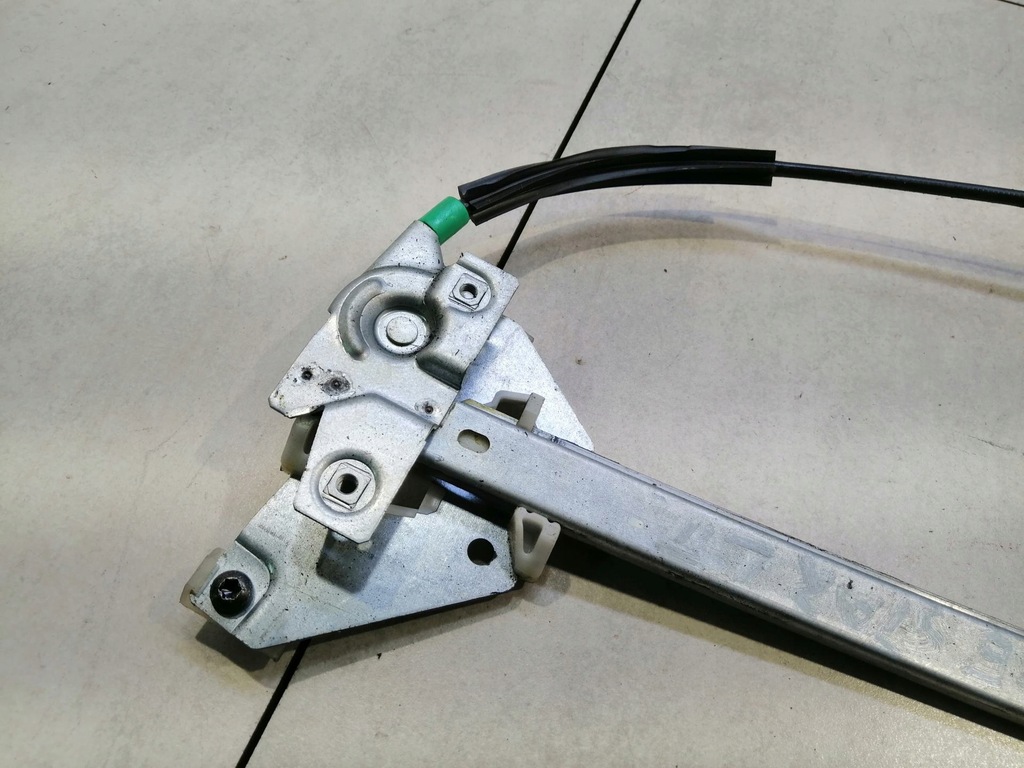 фото №5, Підйомник скло лівий задня space star i