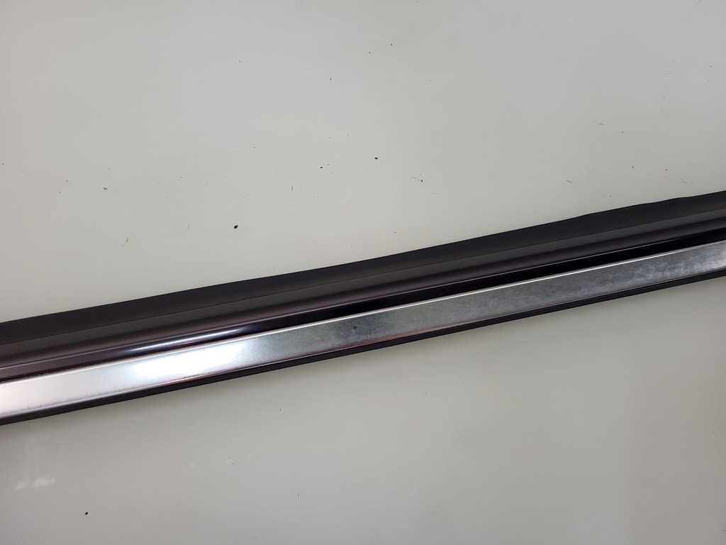 фото №9, Молдинг уплотнитель левый задняя lew задняя mercedes s s320 w140