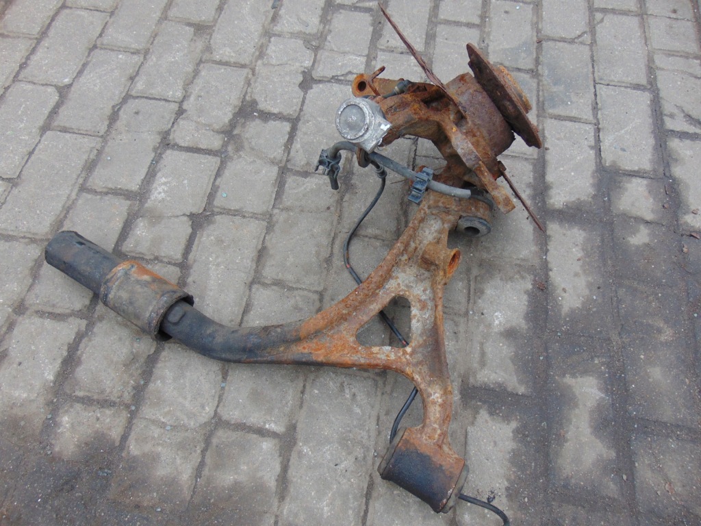 фото №2, Поворотный кулак ступица рычаг левый перед передняя mercedes ml w163 lift 4.0cdi