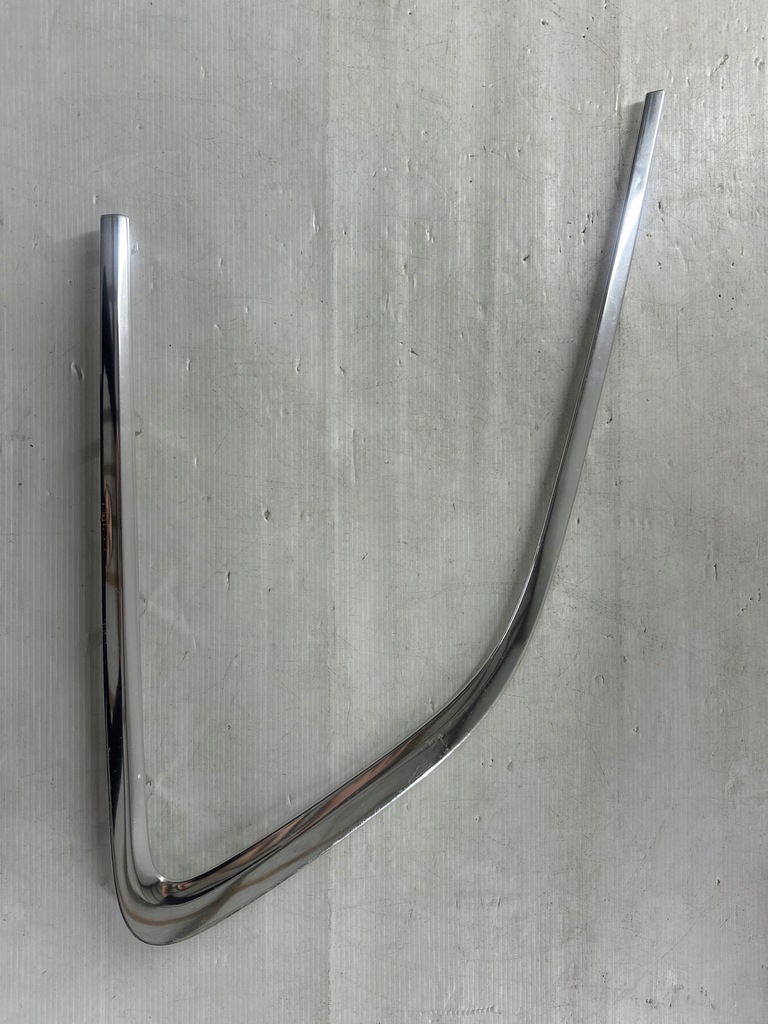 фото №1, Volvo xc60 2017- рамка бампера левый задняя