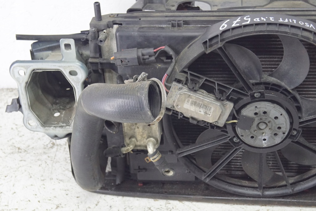 фото №9, Pas передний радиатор volvo v50 lift 2.4 d