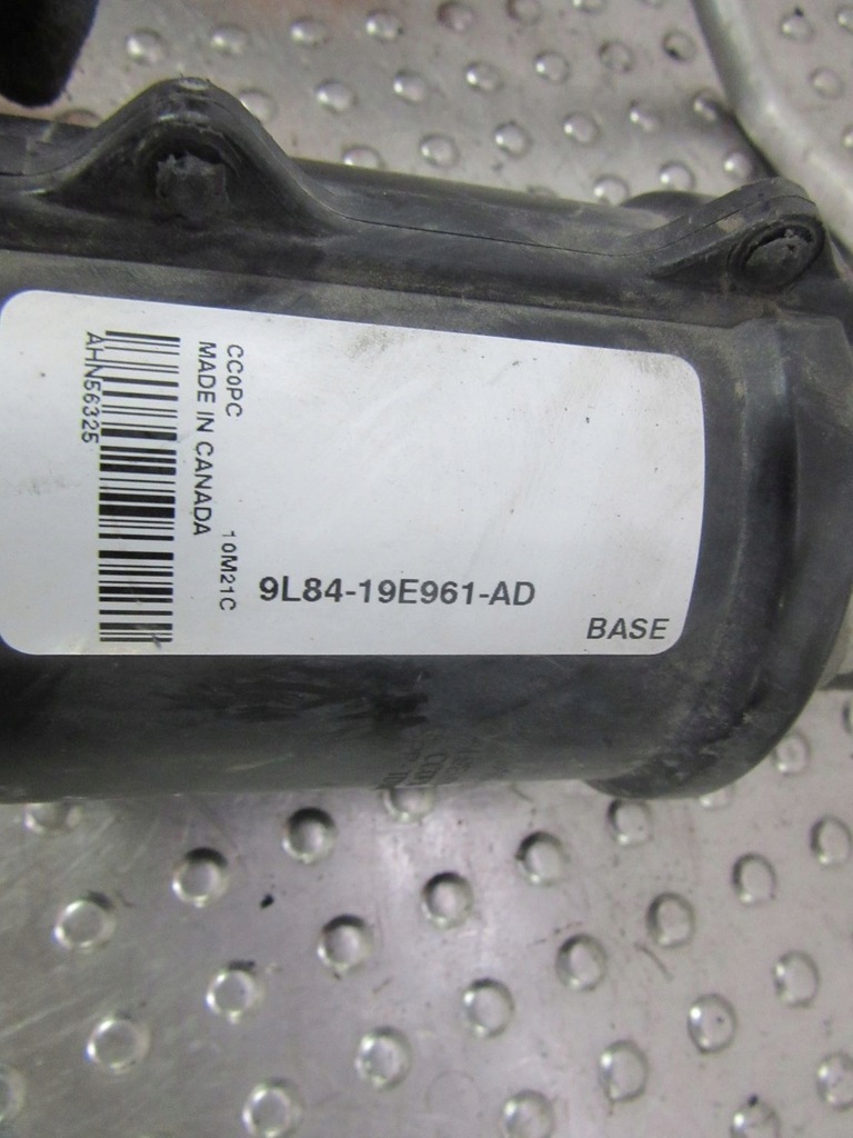 фото №7, Ford escape ii 2.5i 10 трубка шланг кондиционера