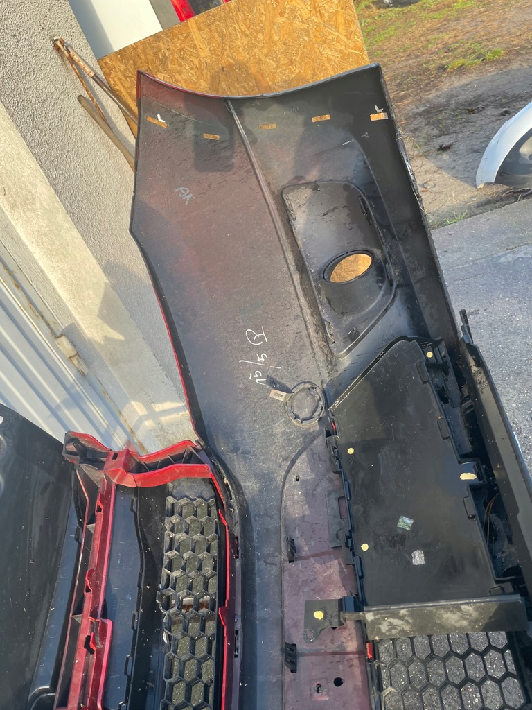 фото №11, Dacia sandero stepway ii бампер передній перед решітка радіатора 2012-2016