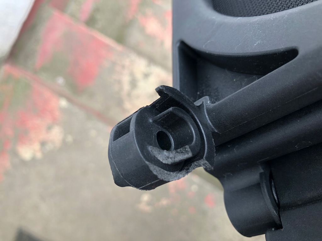 фото №8, Windshot 9648317377 peugeot 308 cc