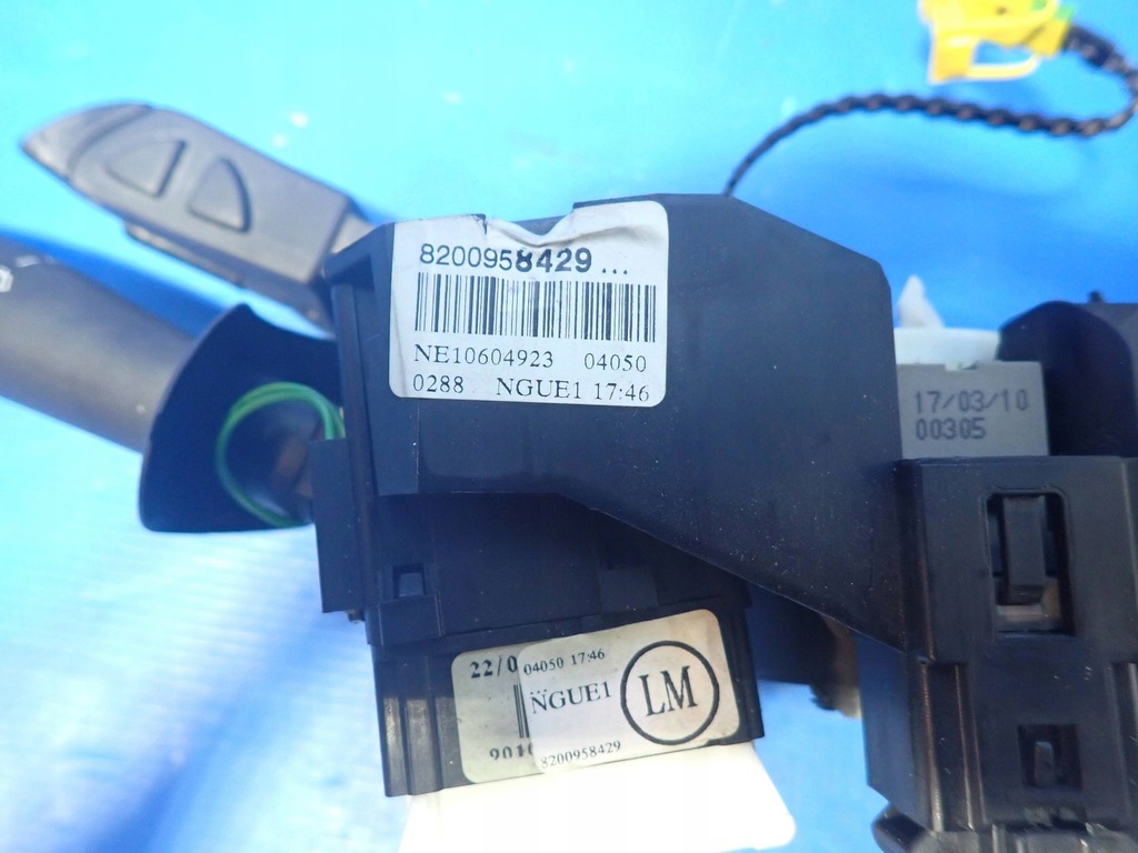 фото №5, Переключатель комбинированный renault twingo ii 8200958429