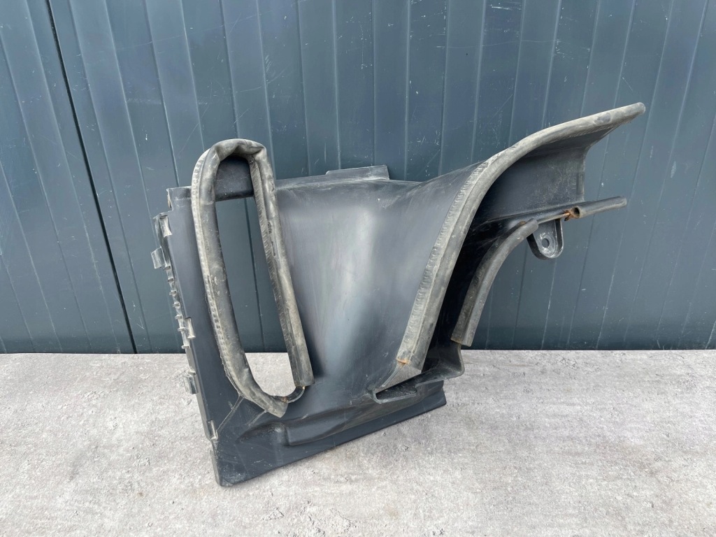 фото №1, Впуск повітря правий land rover discovery v