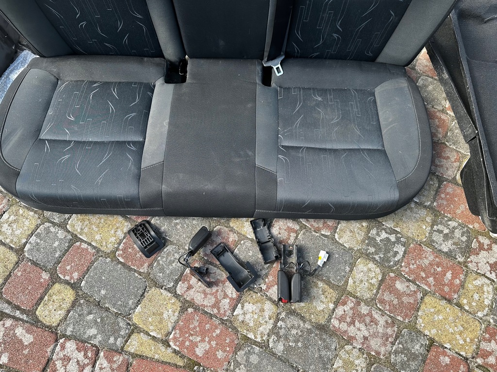 фото №4, Заднє сидіння citroen c4 ii b7 ремені перехідник van