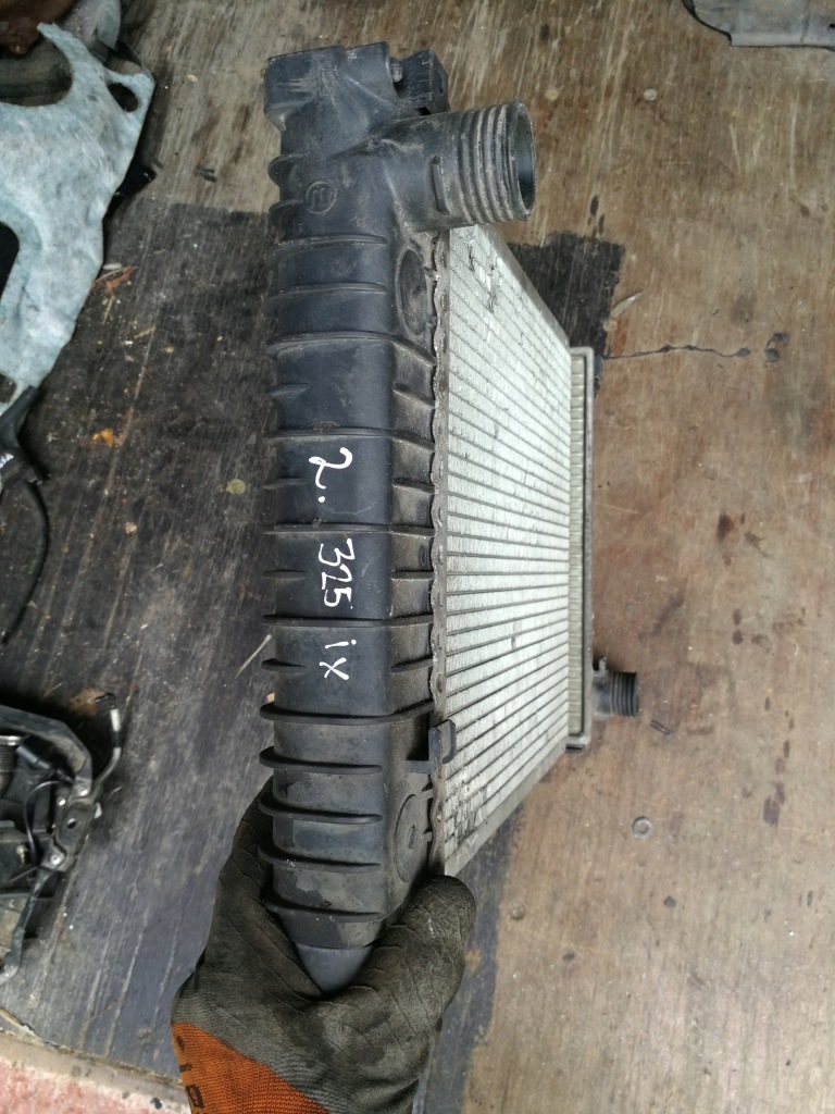 Радіатор води m20b25 325ix bmw e30 Оригінал