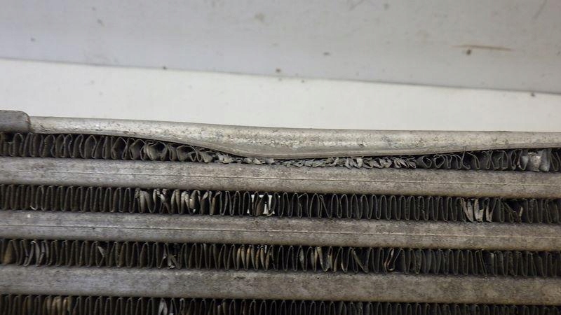 фото №7, Радиатор интеркулер trafic ii vivaro a 2.0 dci 8200411160 93854162