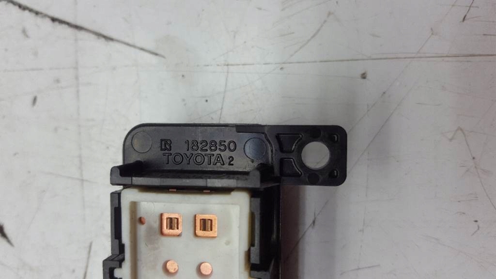 фото №4, Перемикач панель сидіння лівий lexus rx 400h ii