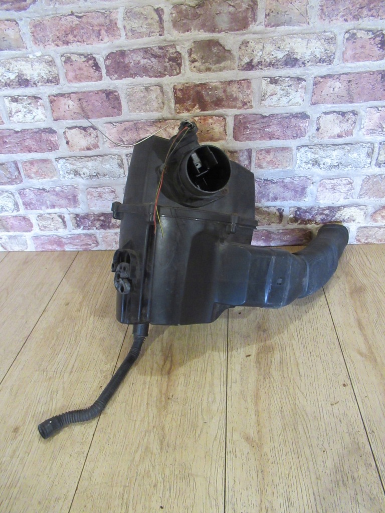 фото №2, Корпус фильтра воздуха ibiza iv 1.6 tdi 2011 rok