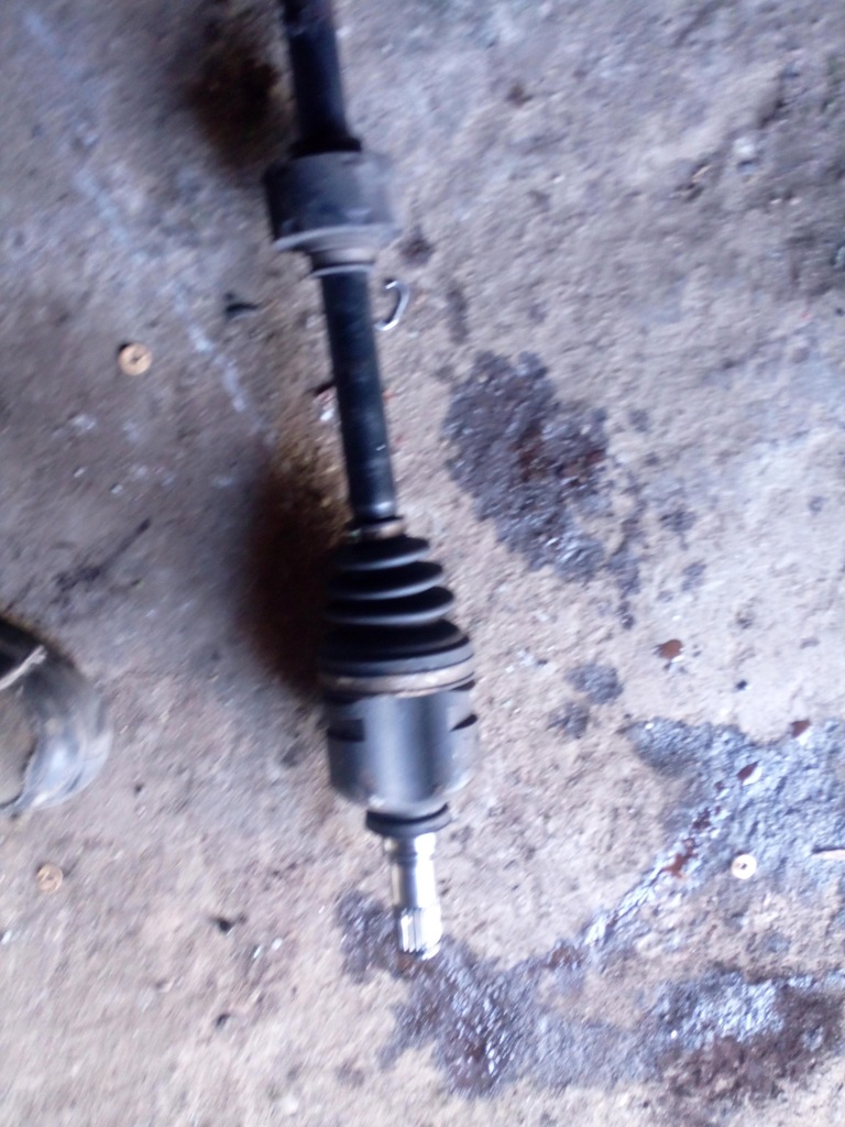 фото №5, Toyota corolla e12 1,6 vvti приводной вал правая