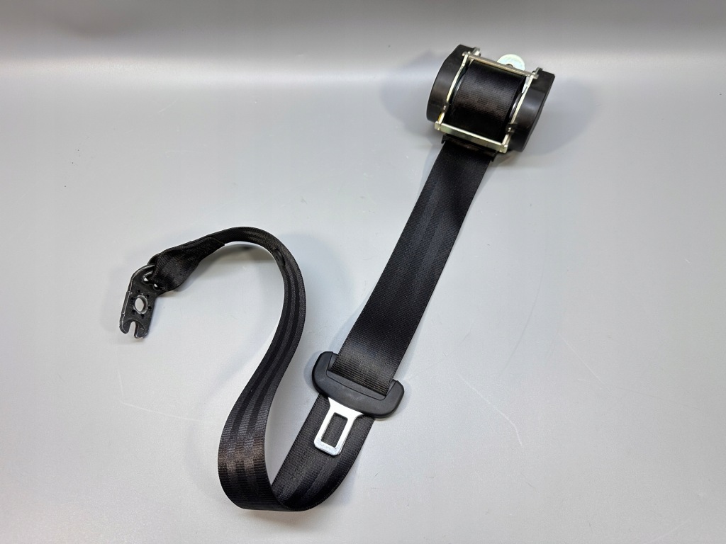 Купить Audi a3 8v ремень безопасности задний  задний правый левый 8v3857805