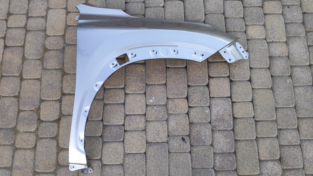 фото №1, Lexus nx lift 17- крила передній перед правий