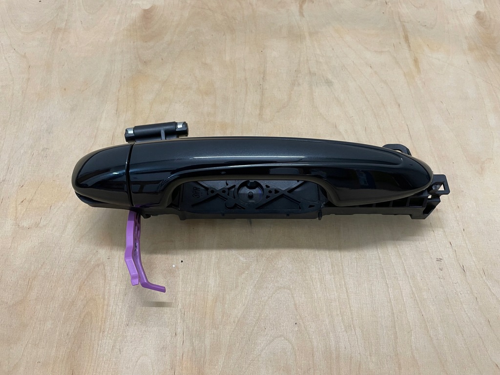 фото №1, Toyota rav4 iv lift 15- ручка правий задня колір 209