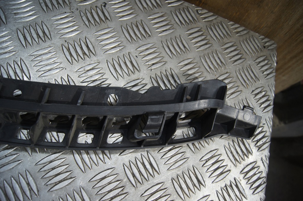 фото №9, Направляющая бампера перед porsche 911 99150573900