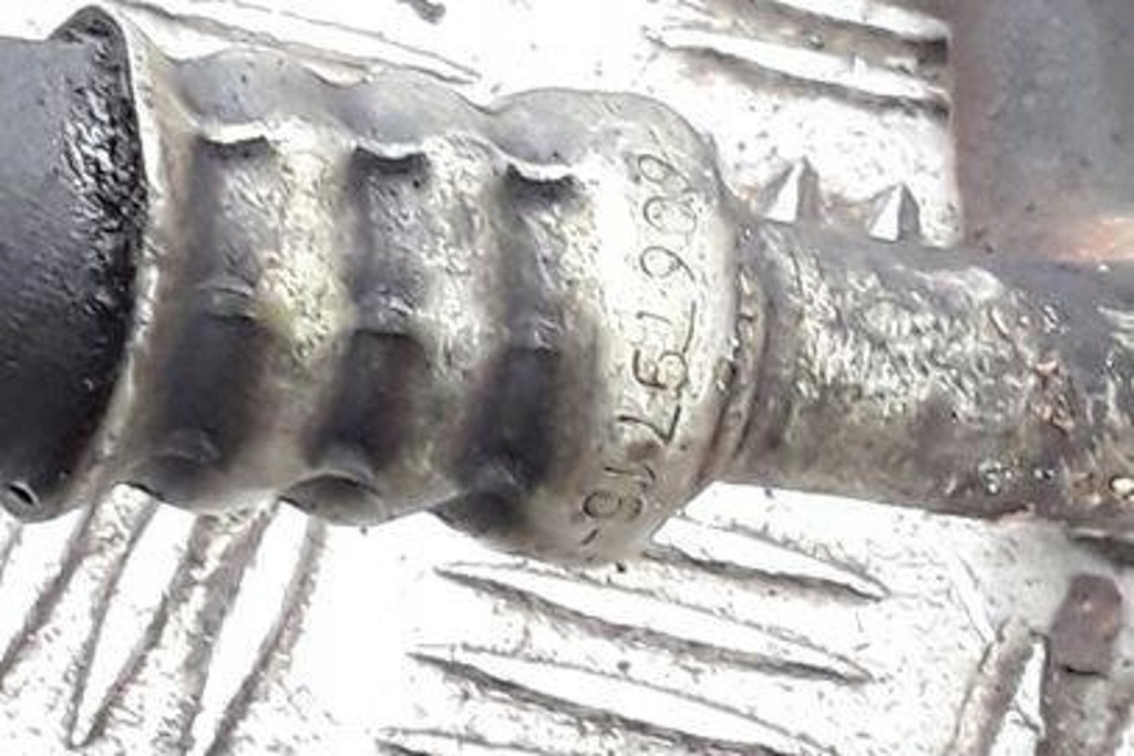 фото №7, Труба охлаждение alfa romeo 166 936_ 60679715 2.4l дизель 129kw 2005