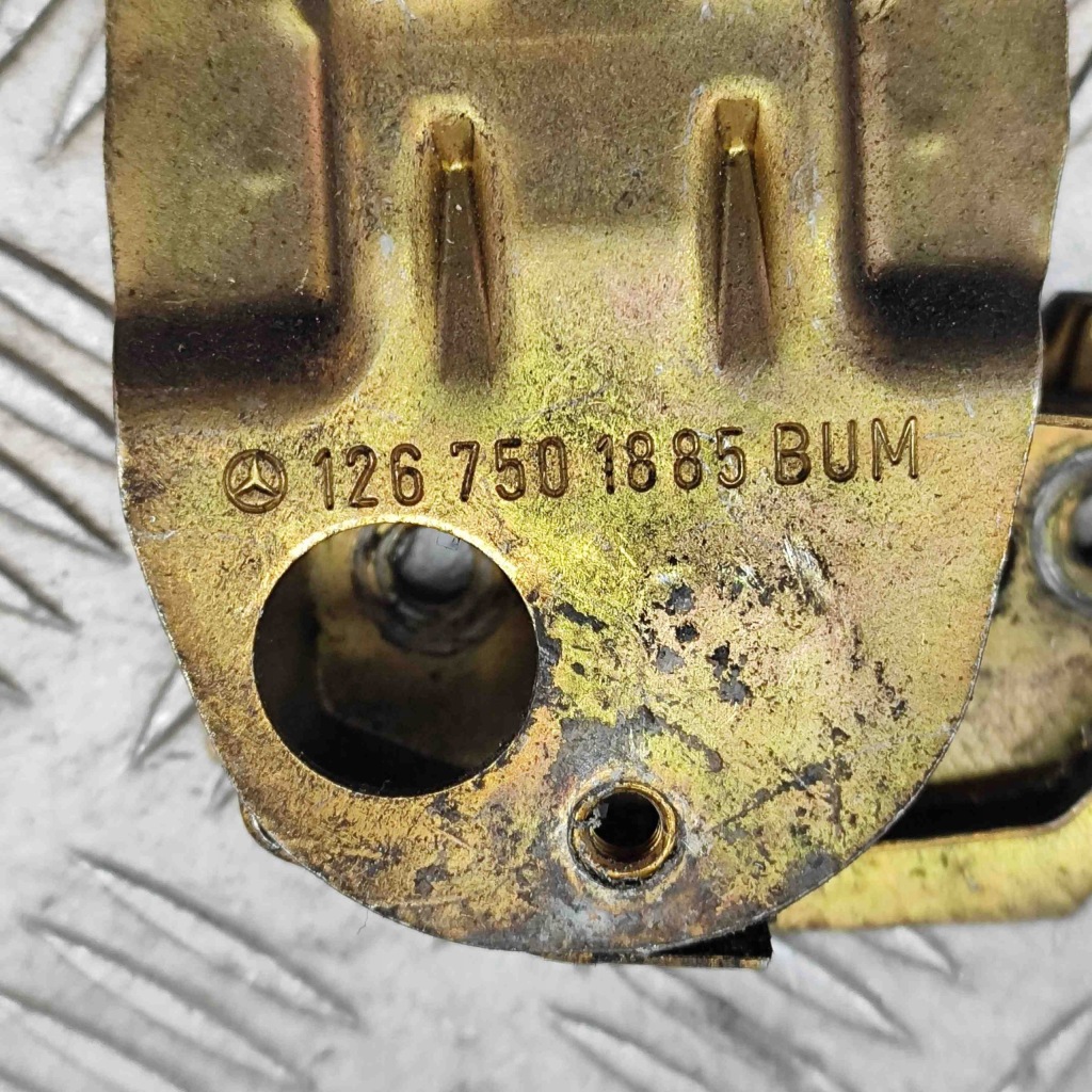 фото №7, Замок крышки багажника mercedes-benz s w126 a1267501885 29009018 3.0l 92kw