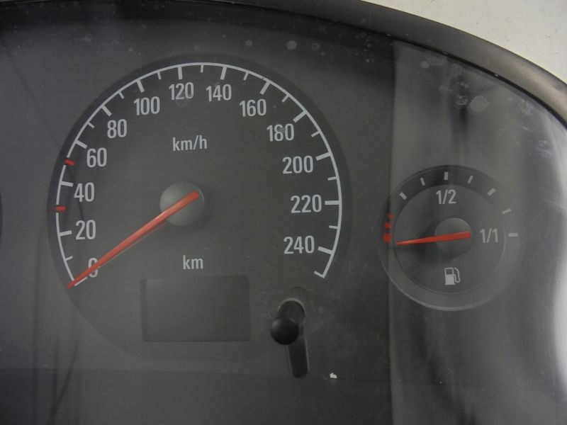 фото №7, Opel vectra c счетчик приборы 2.0d 13159804bt