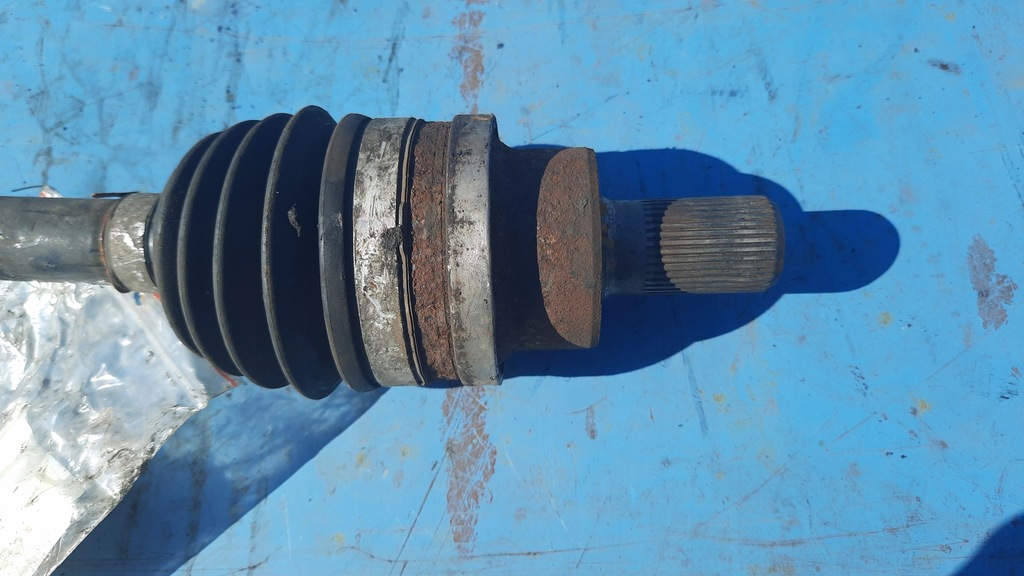 фото №2, Привідний вал задня 31259504 volvo xc60