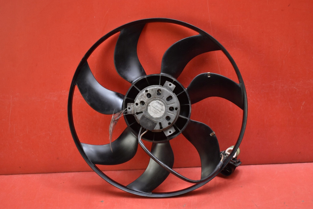 Вентилятор 0130308116 opel astra 4 iv j 1.7 cdti 130 km рестайлинг  11-20 Недорого