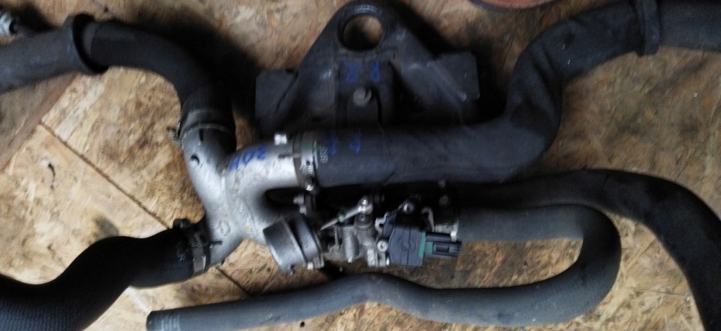 Купити Range rover 4 l405 шланг turbo