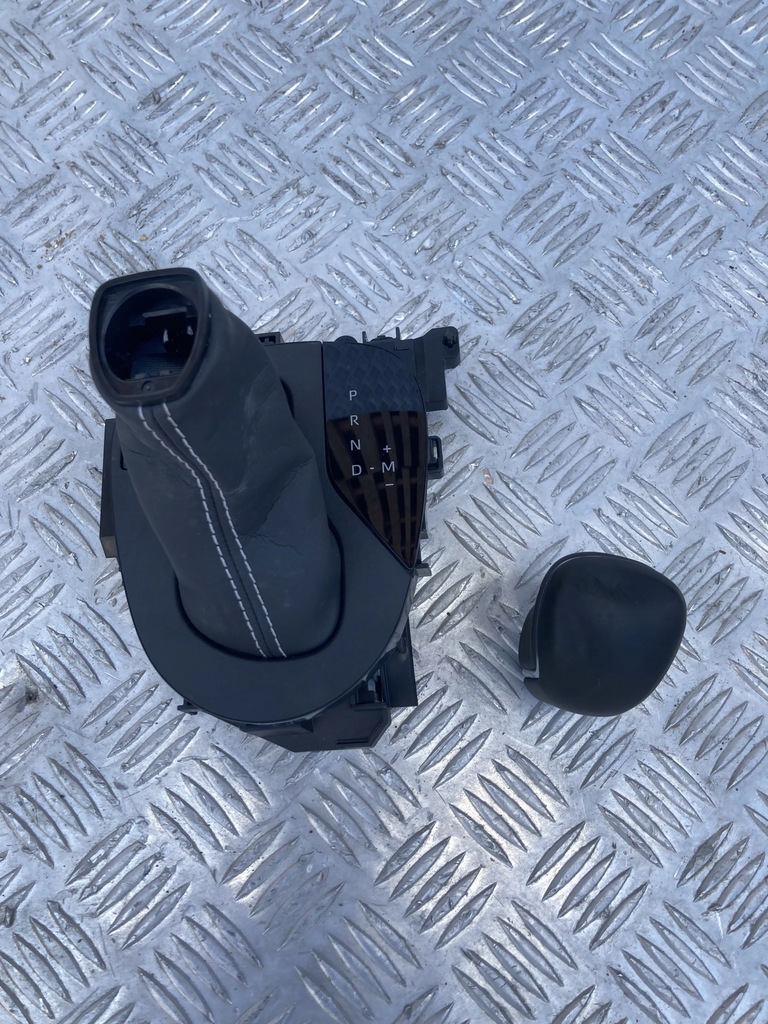 фото №1, Ручка передач чохол aygo x 22-