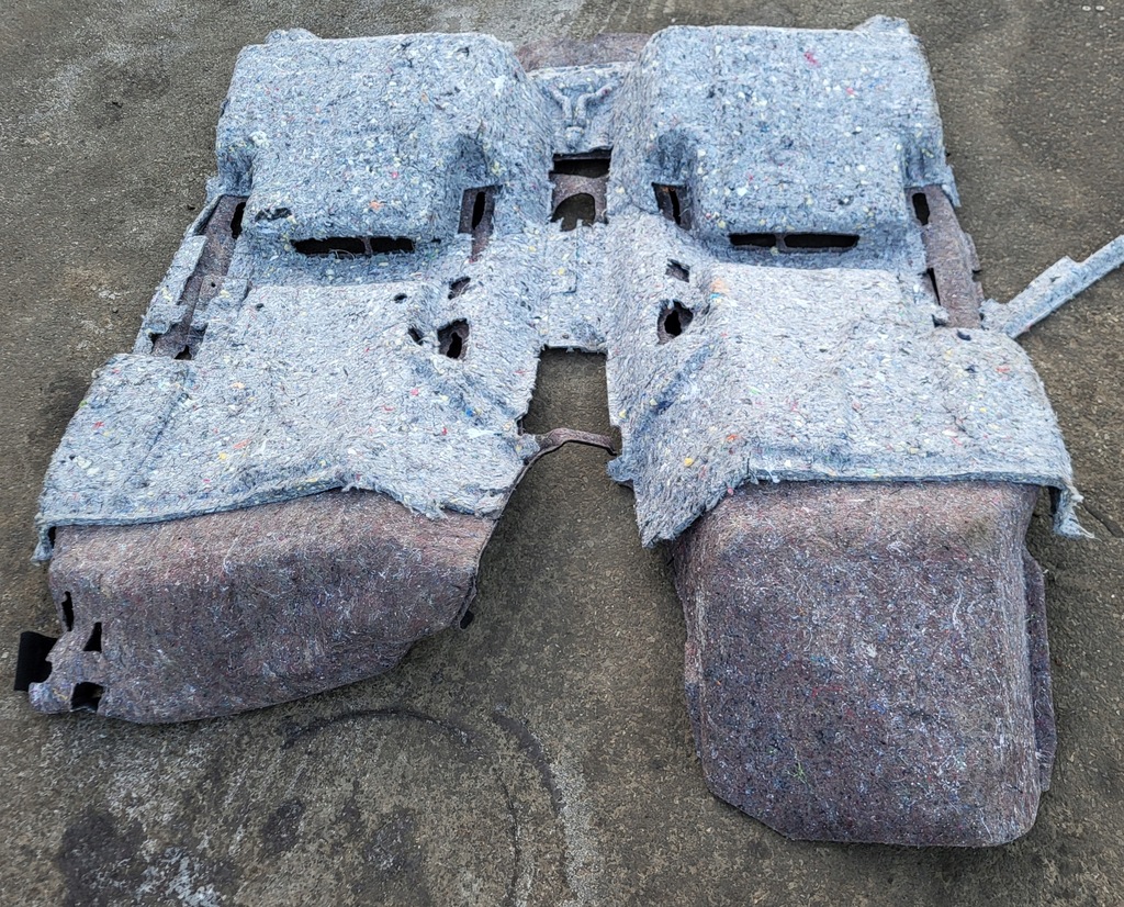 фото №11, Коврик пол обшивка обивка vw golf vii 7 5g czarna soul оригинальный номер europa