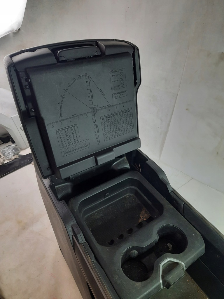 фото №9, Ram 1500 19- підлокітник тунель середній usa